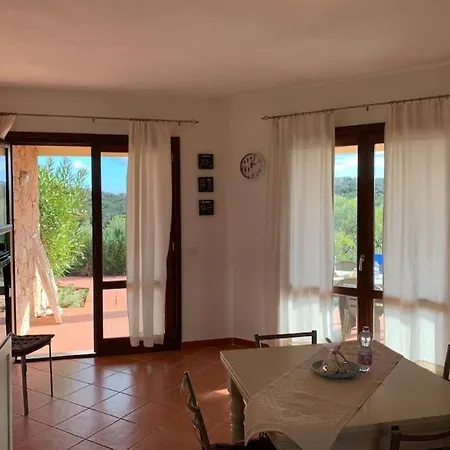 La Cruzitta Di Emanuele Con Piscina Prázdninový dům Costa Paradiso